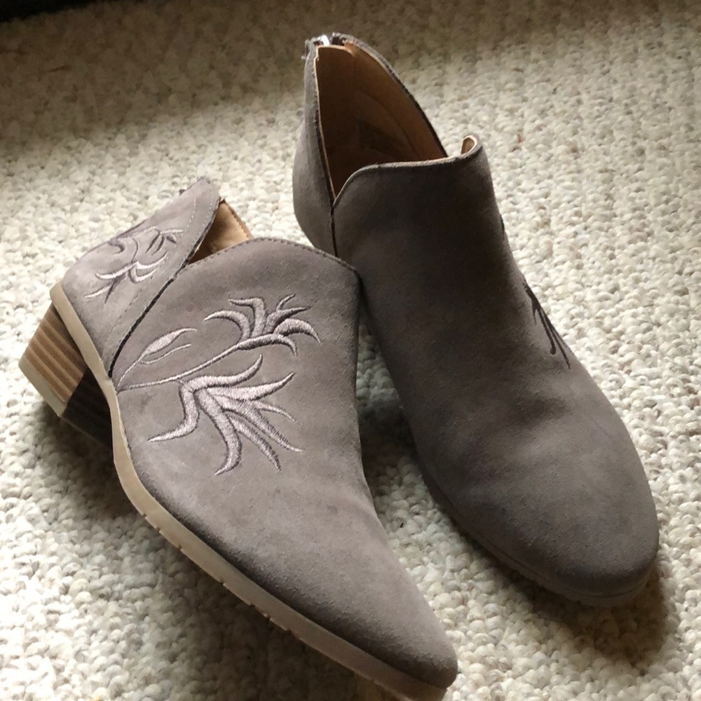 Kenneth Cole Reaction ankle boots